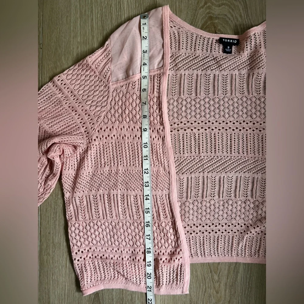 TORRID Pointelle Shrug 3/4 Sleeve Open Front Sweater EUC - Picture 7 of 11